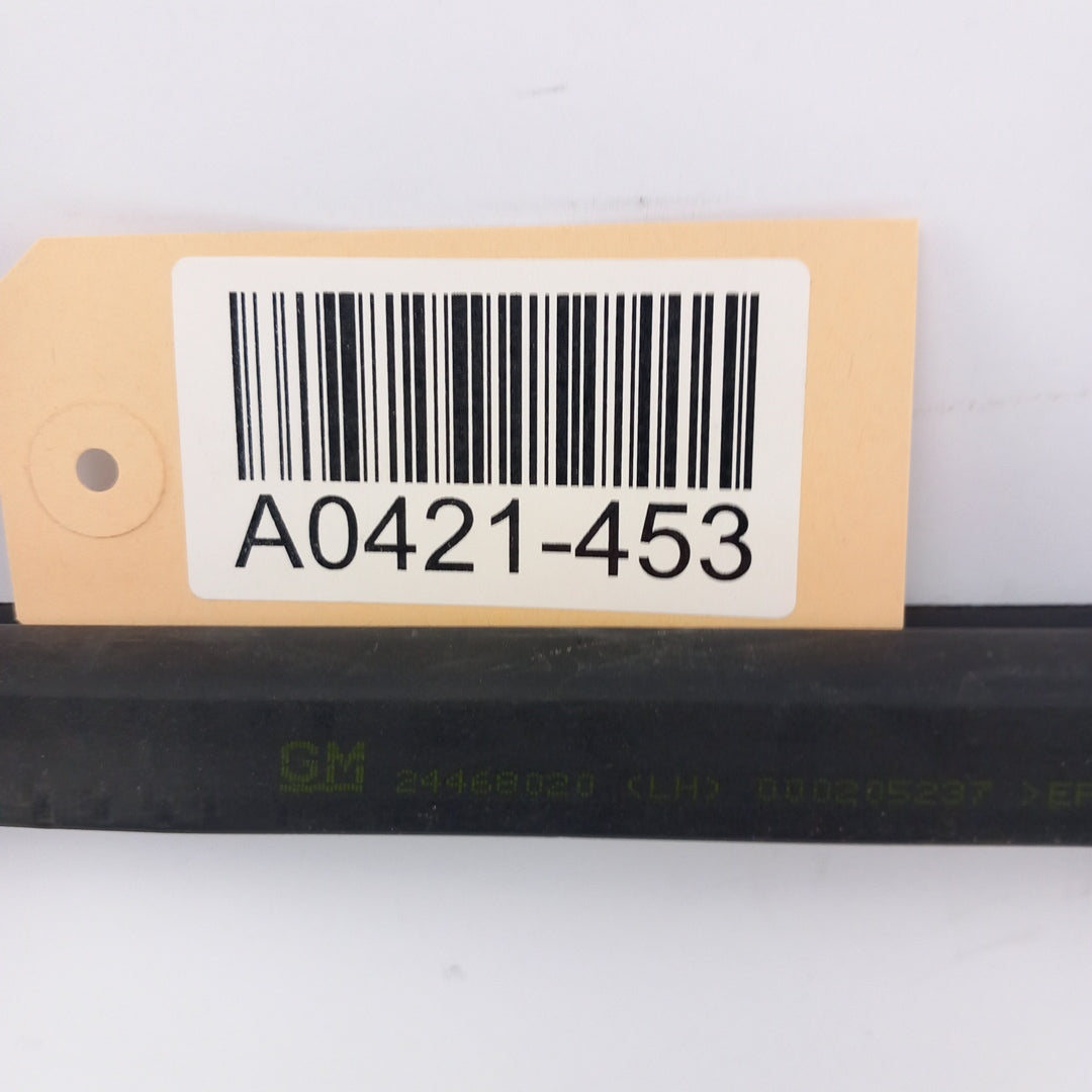 Уплътнение стъкло предна лява врата вътрешна страна Opel Astra H 1,8 GTC 3 врати хечбек