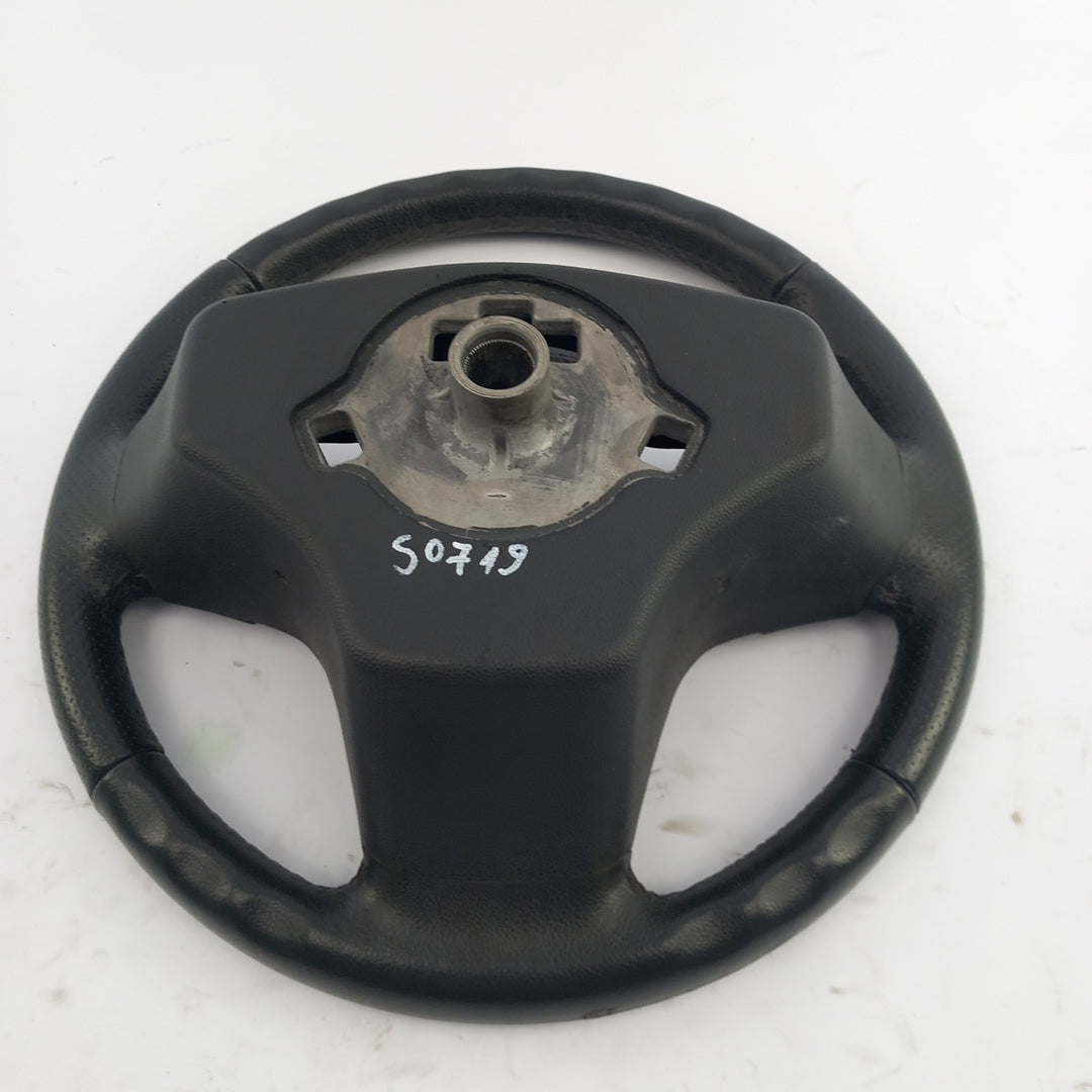 Волан кожен мултифункционален Opel Corsa D 1,2 White