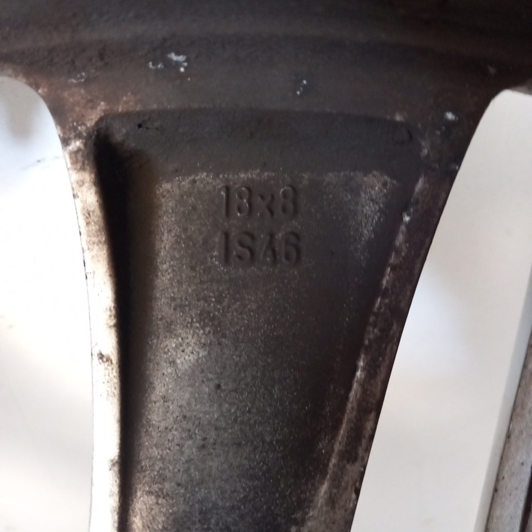 18x8 IS46