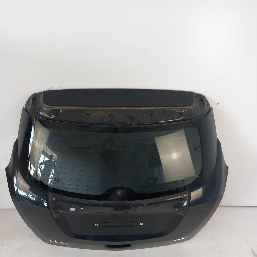 Капак багажник 22C / GAR Graphitschwarz Opel Mokka