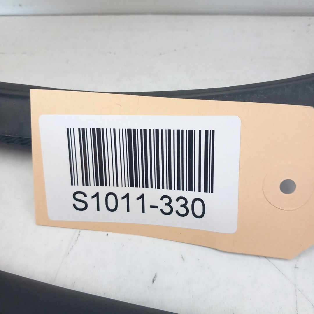 Уплътнение каросерия предна лява врата Opel Meriva B