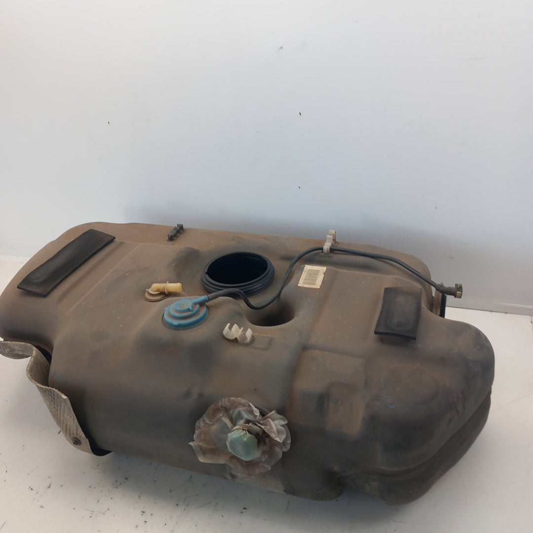 Резервоар гориво Opel Meriva B 1,4 A14XER