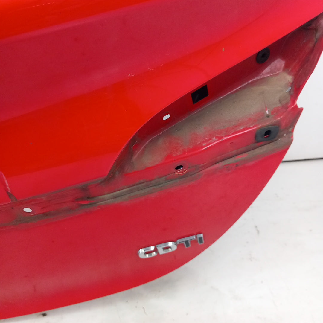 Капак багажник 50S GG7 Lava Red Фейслифт Opel Insignia A хечбек