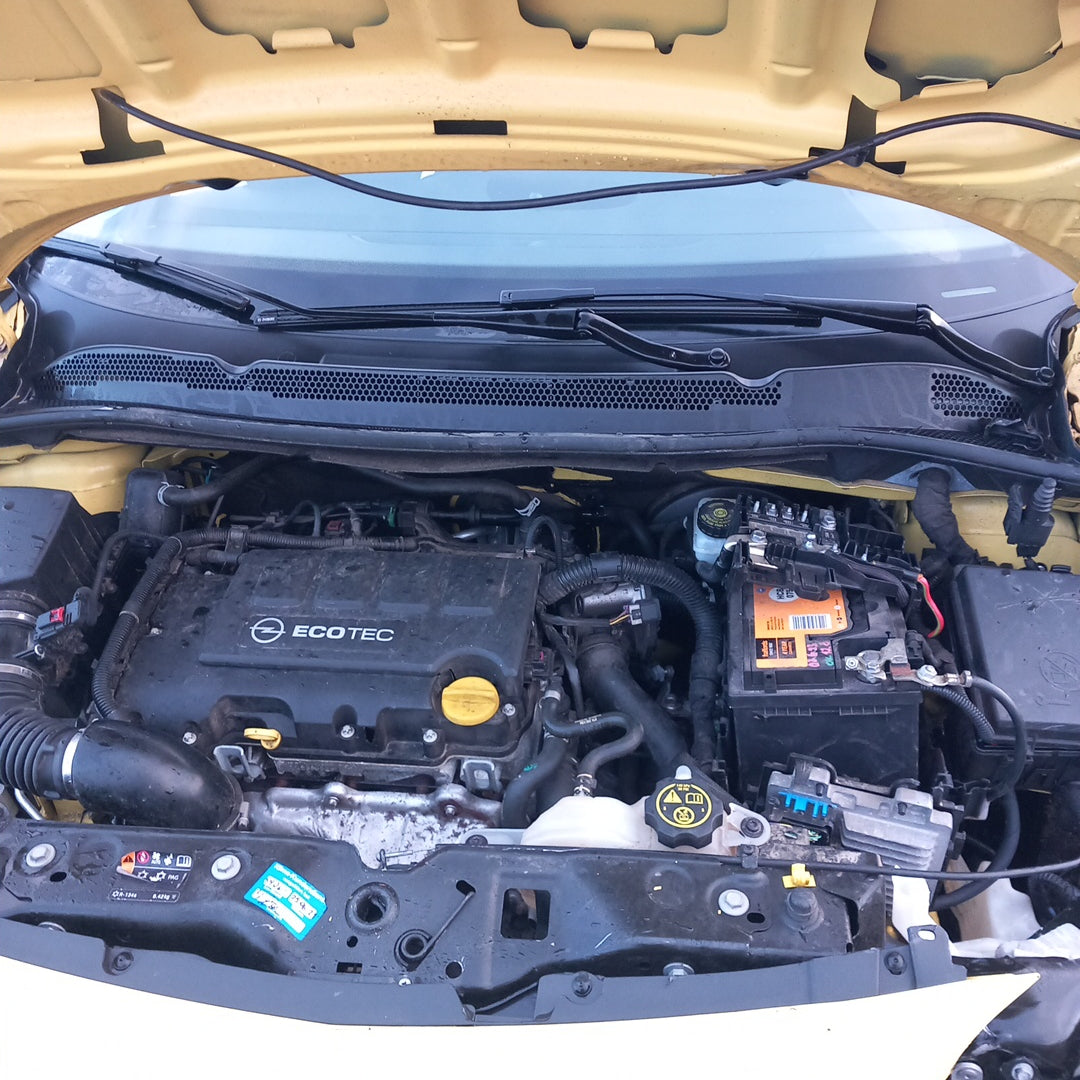 Opel Corsa E yellow 1,4 turbo 101 кс B14NEJ 2015 г./ X1501 снимки