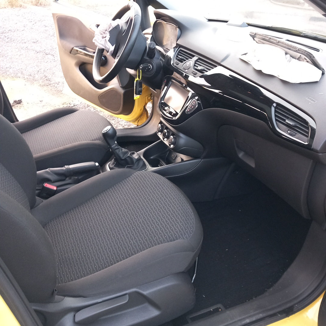 Opel Corsa E yellow 1,4 turbo 101 кс B14NEJ 2015 г./ X1501 снимки