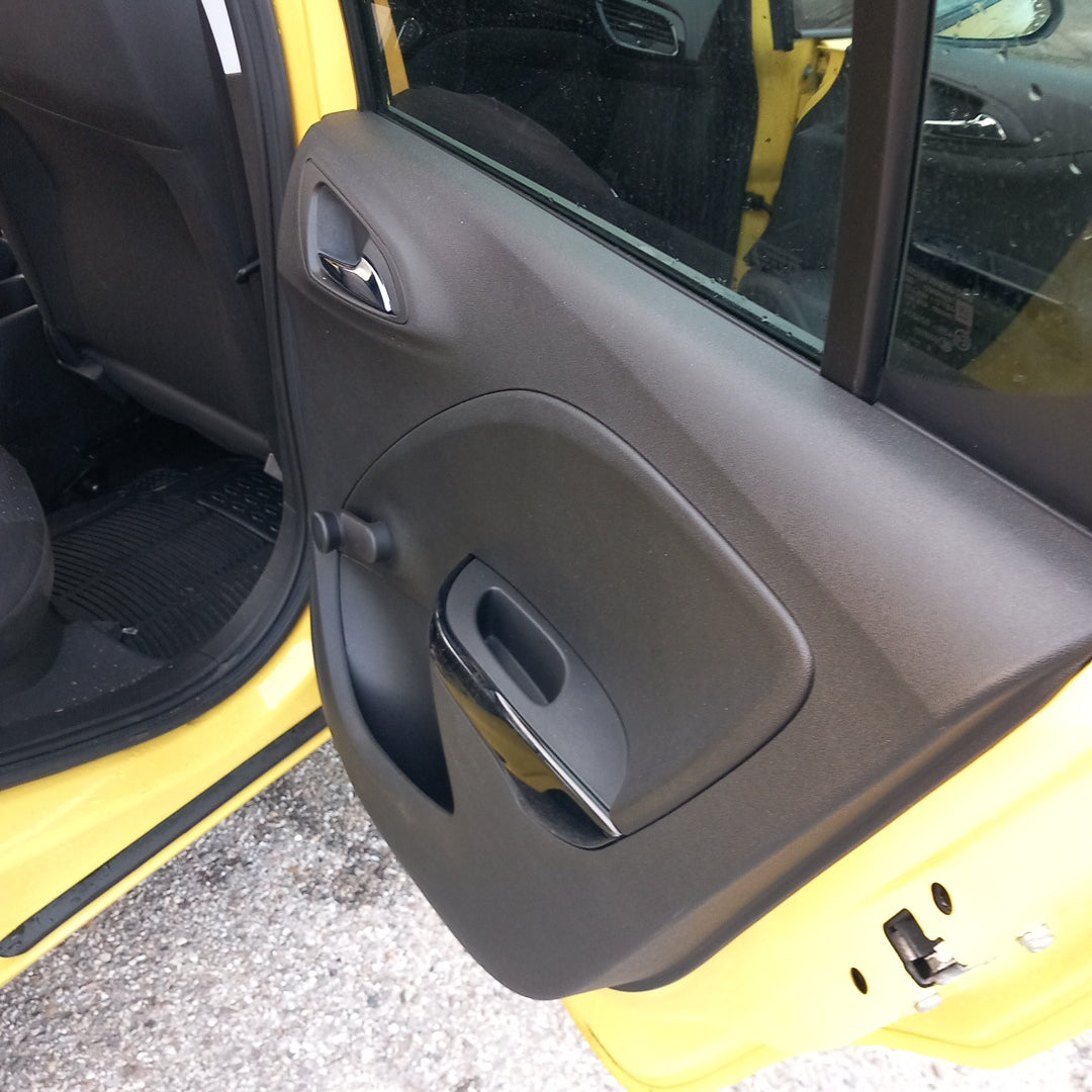 Opel Corsa E yellow 1,4 turbo 101 кс B14NEJ 2015 г./ X1501 снимки
