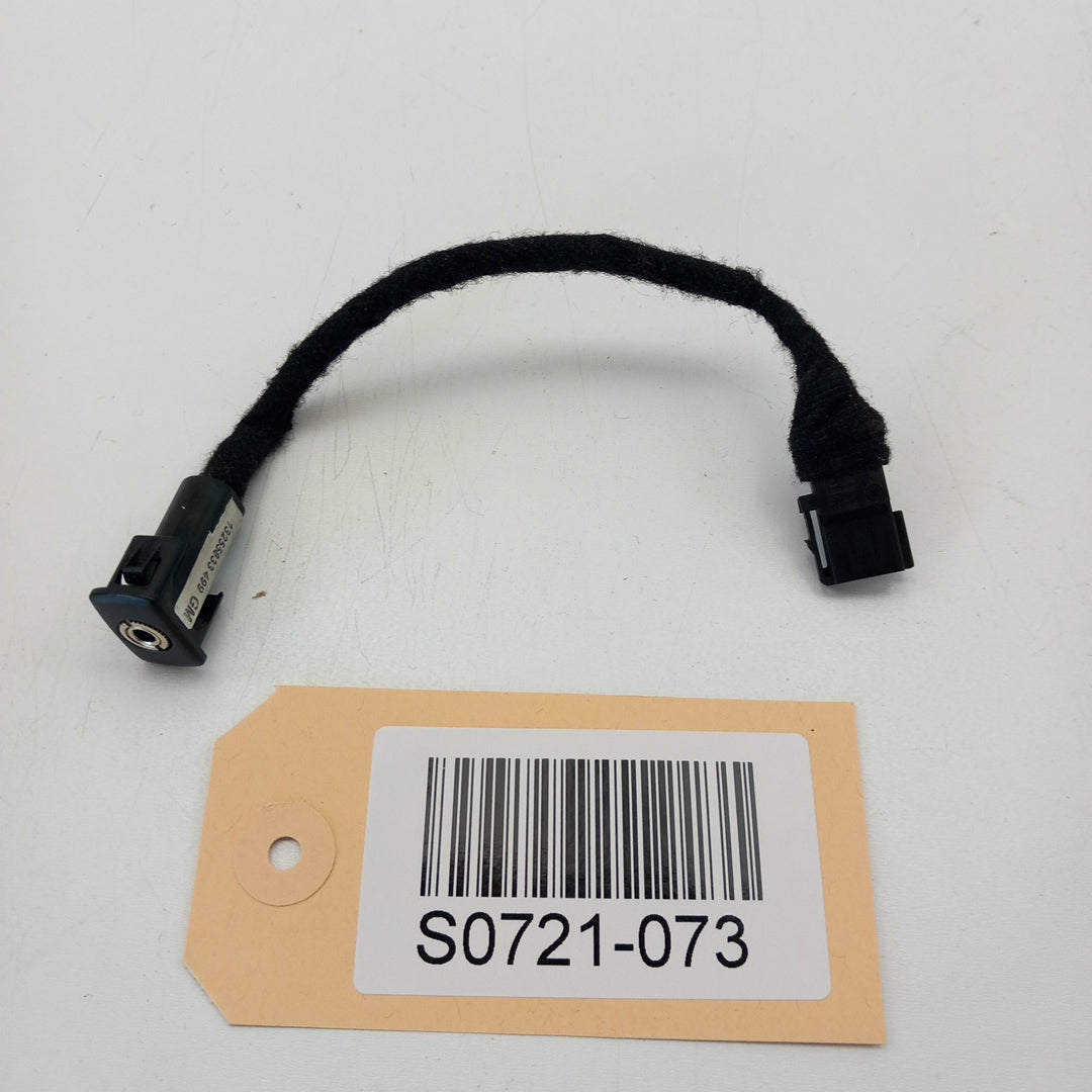 AUX букса Кабел Opel Corsa D