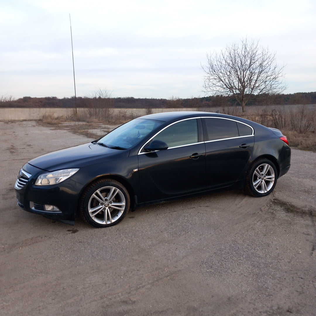 Opel Insignia A 2,0 CDTI A20DTH graphitе 2011 / G0912 снимки