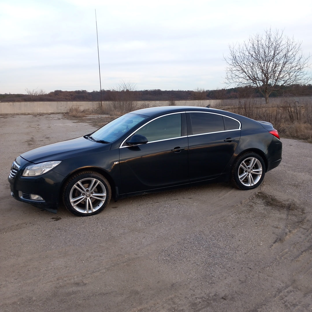 Opel Insignia A 2,0 CDTI A20DTH graphitе 2011 / G0912 снимки