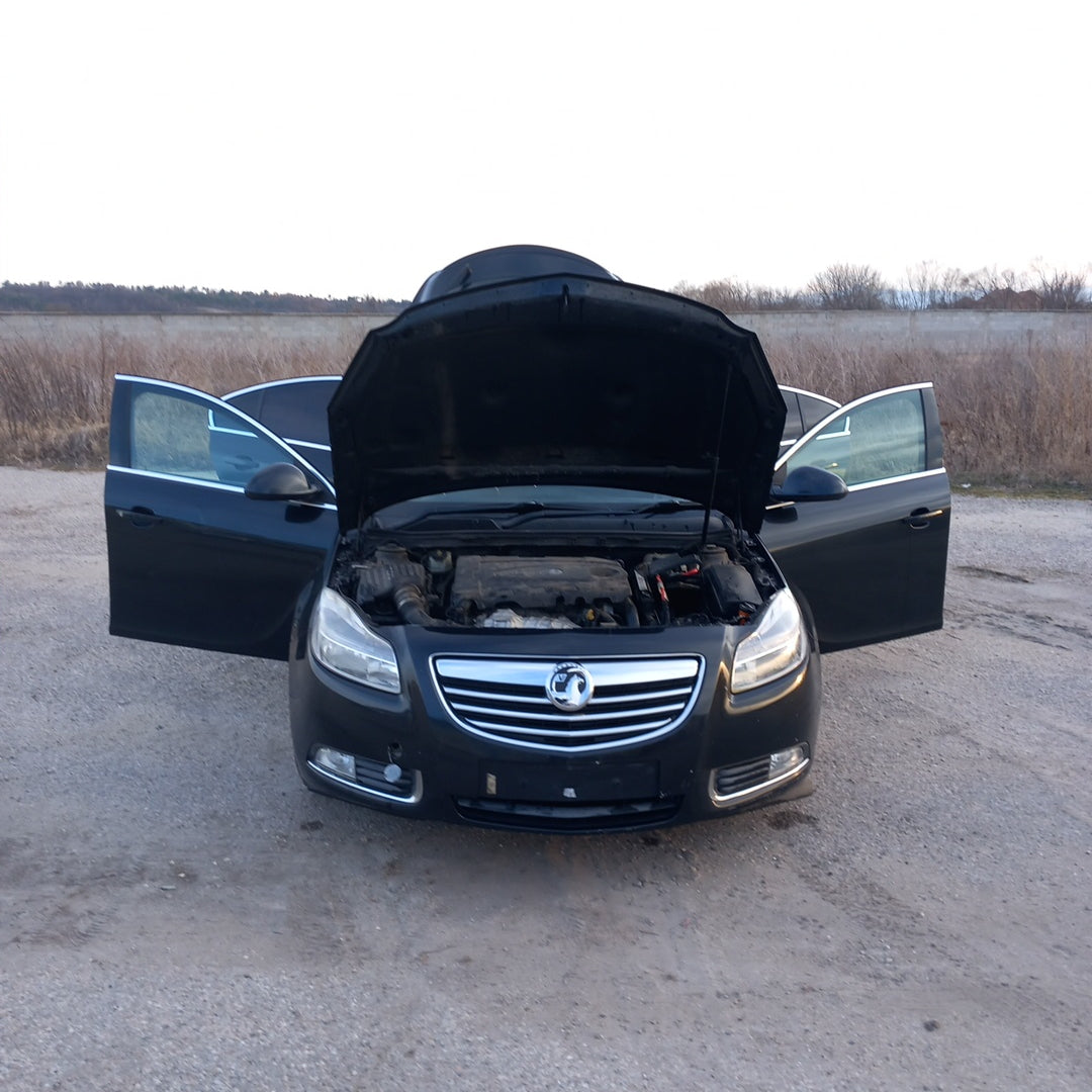 Opel Insignia A 2,0 CDTI A20DTH graphitе 2011 / G0912 снимки