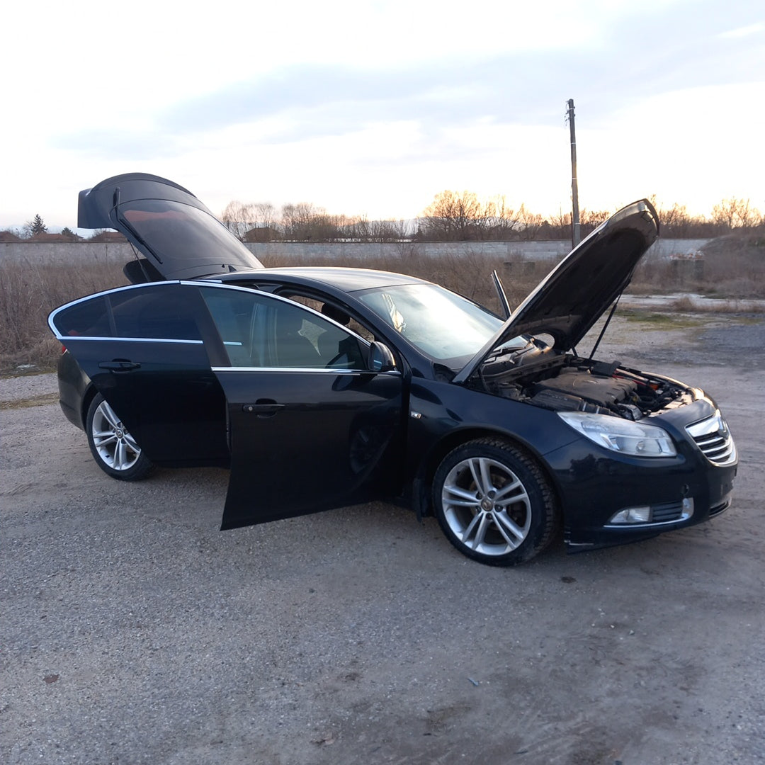 Opel Insignia A 2,0 CDTI A20DTH graphitе 2011 / G0912 снимки