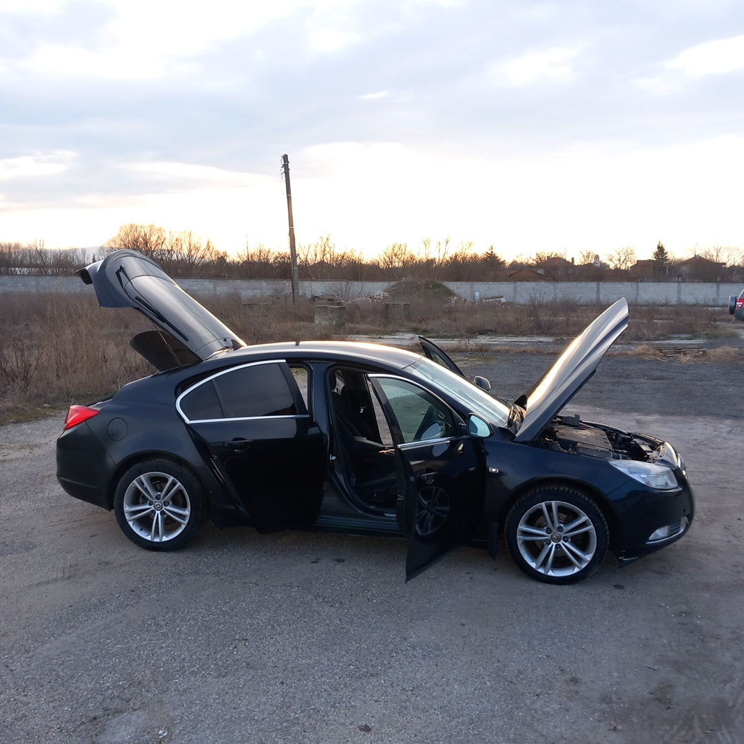 Opel Insignia A 2,0 CDTI A20DTH graphitе 2011 / G0912 снимки