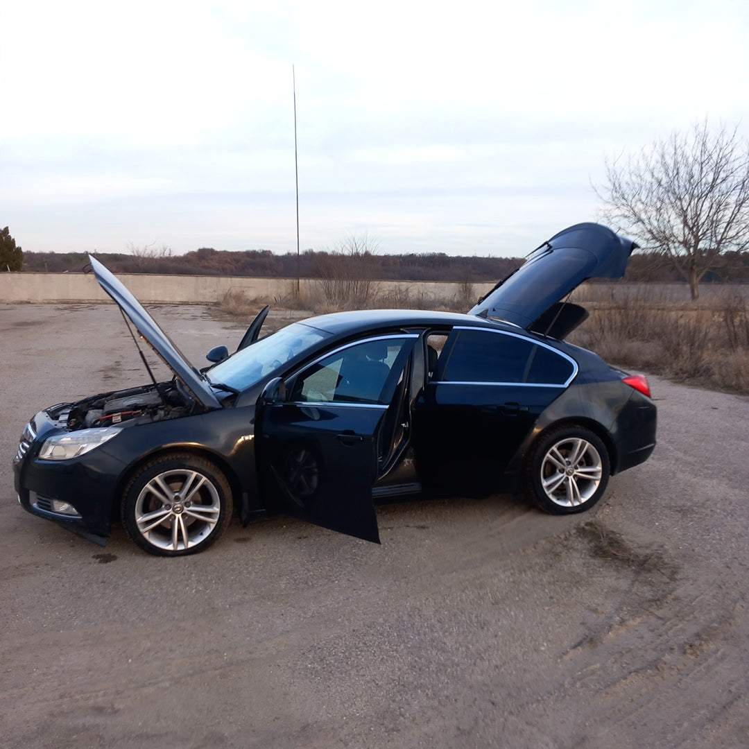 Opel Insignia A 2,0 CDTI A20DTH graphitе 2011 / G0912 снимки