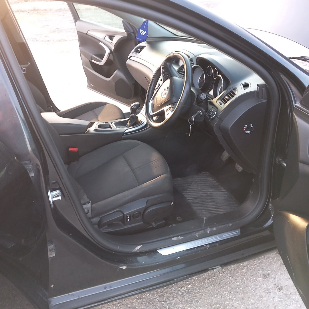 Opel Insignia A 2,0 CDTI A20DTH graphitе 2011 / G0912 снимки