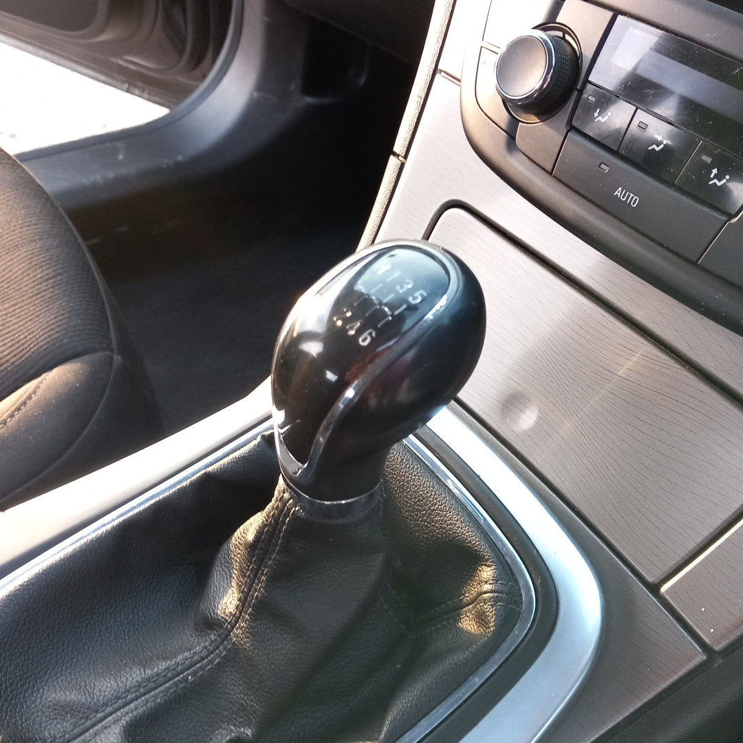 Opel Insignia A 2,0 CDTI A20DTH graphitе 2011 / G0912 снимки