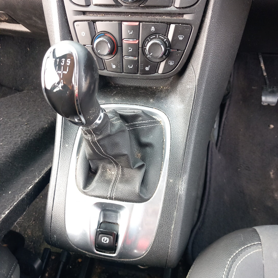 Opel Meriva B 1,4 B14XER Blue Facelift 2014 снимки / S1012