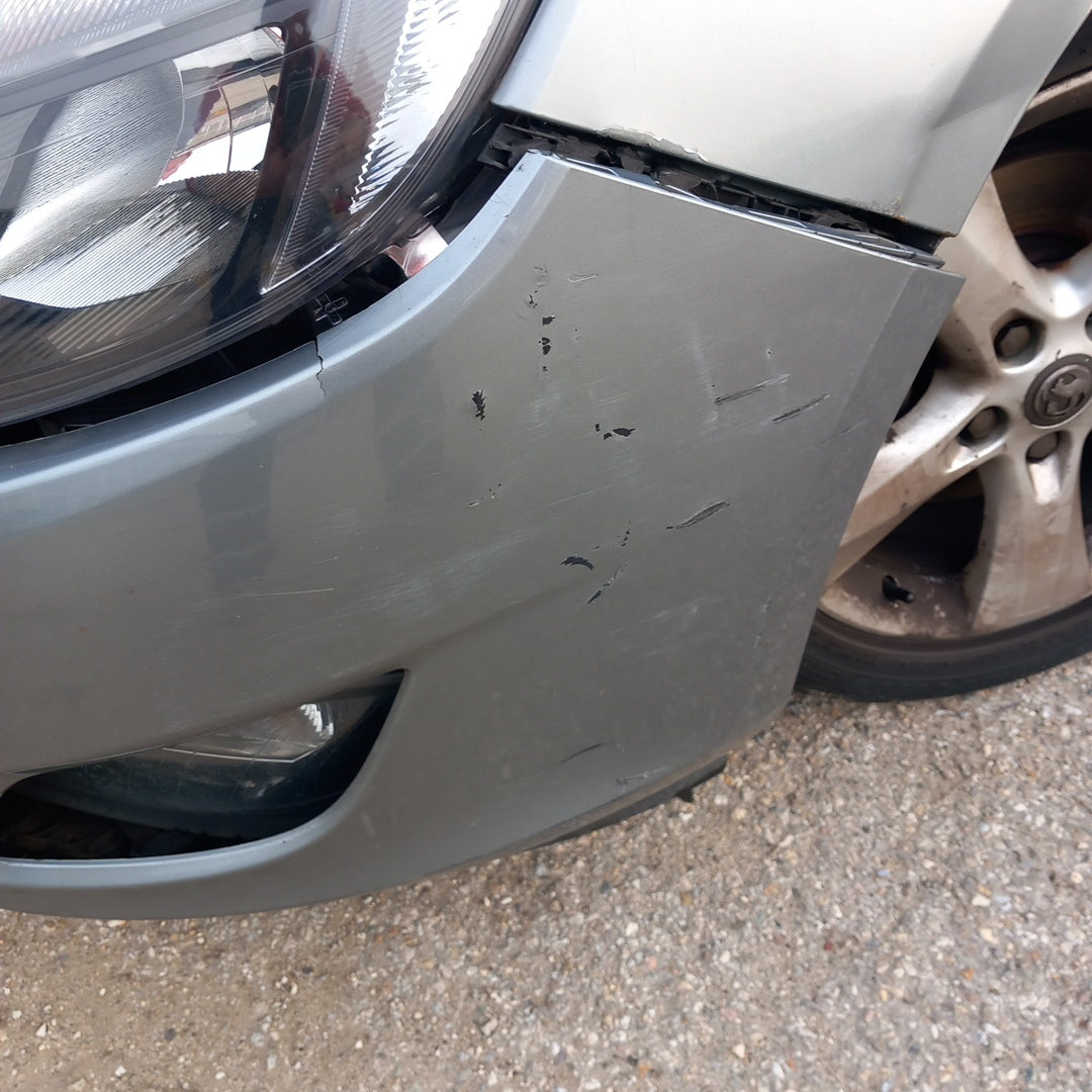 Opel Astra J 5-door 1,7 CDTI A17DTR Silver 2012 снимки/ P1014