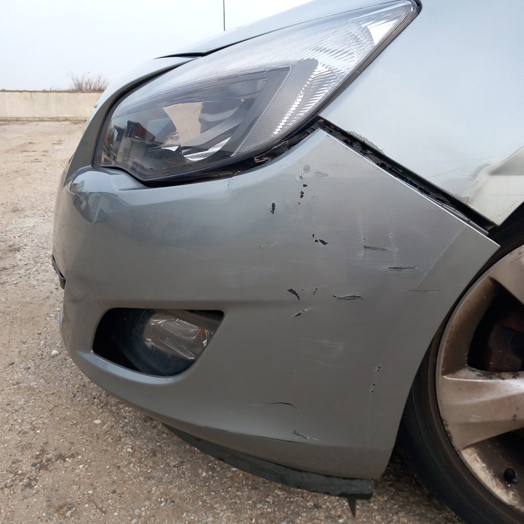 Opel Astra J 5-door 1,7 CDTI A17DTR Silver 2012 снимки/ P1014