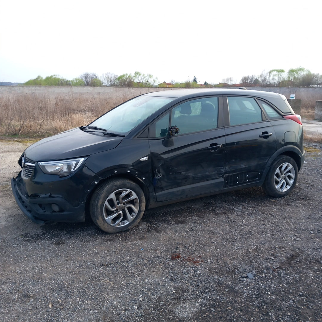 Opel Crossland X 1,6 CDTI B16DT 2017 снимки / P1701