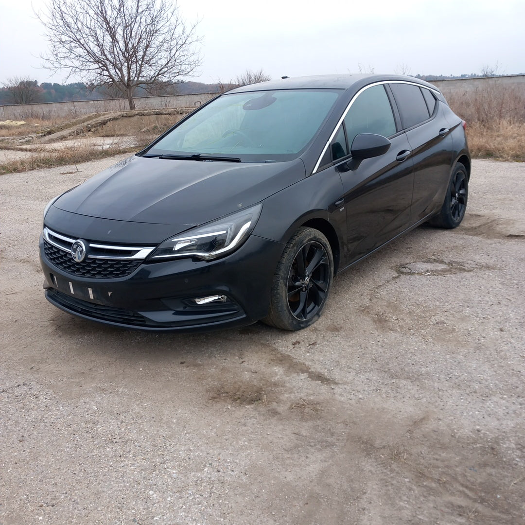 Opel Astra K 5-door 1,4 Turbo B14XFT 2015 снимки/ B1601