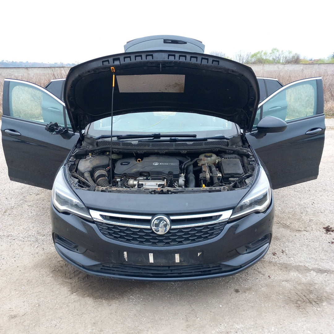 Opel Astra K 5-door 1,4 Turbo B14XFT 2015 снимки/ B1601