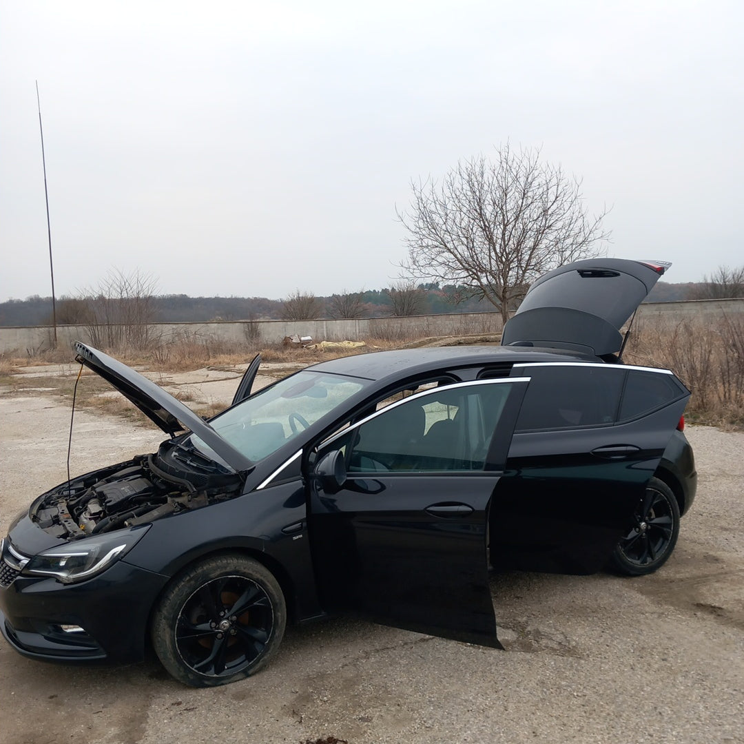 Opel Astra K 5-door 1,4 Turbo B14XFT 2015 снимки/ B1601