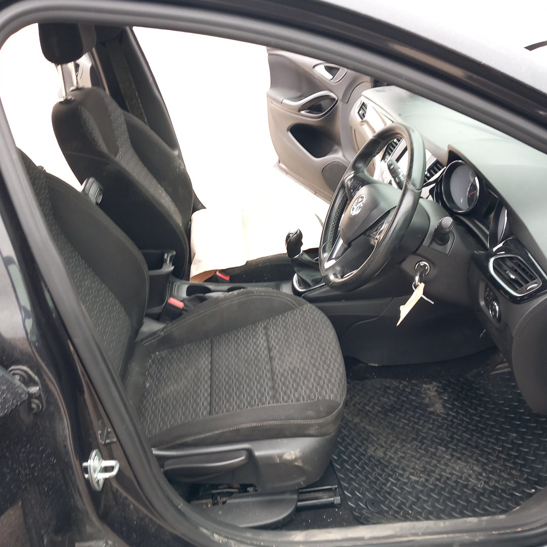 Opel Astra K 5-door 1,4 Turbo B14XFT 2015 снимки/ B1601