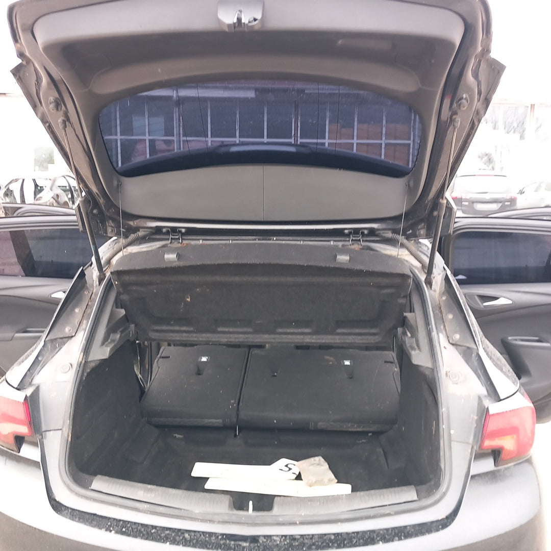 Opel Astra K 5-door 1,4 Turbo B14XFT 2015 снимки/ B1601