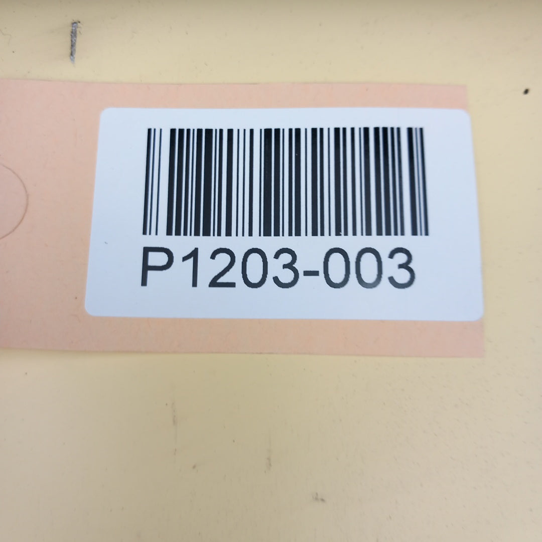 Капак кутия клапан въздух парно счупени държачи двата края Opel Zafira C Tourer