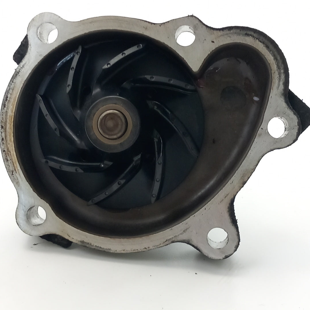 Водна помпа Opel Astra J 1,7 CDTI A17DTR