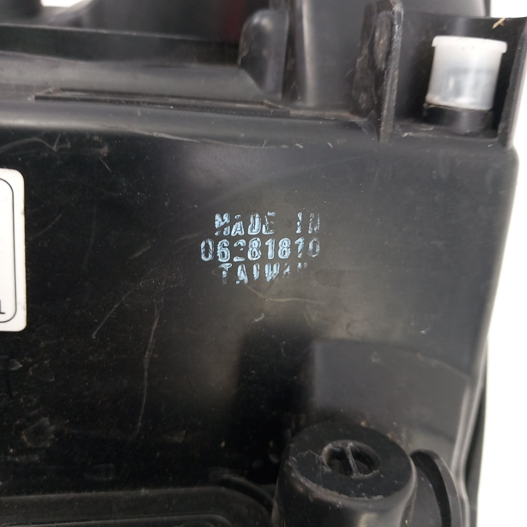 Фар ляв RHD schwarz nicht original Opel Astra J