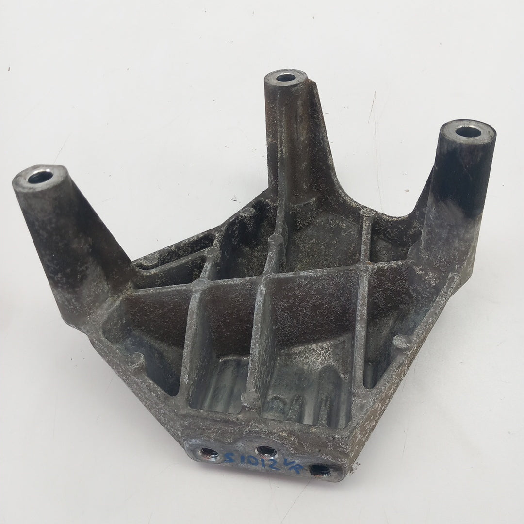 Стойка двигател дясна Opel Meriva B 1,4 B14XER