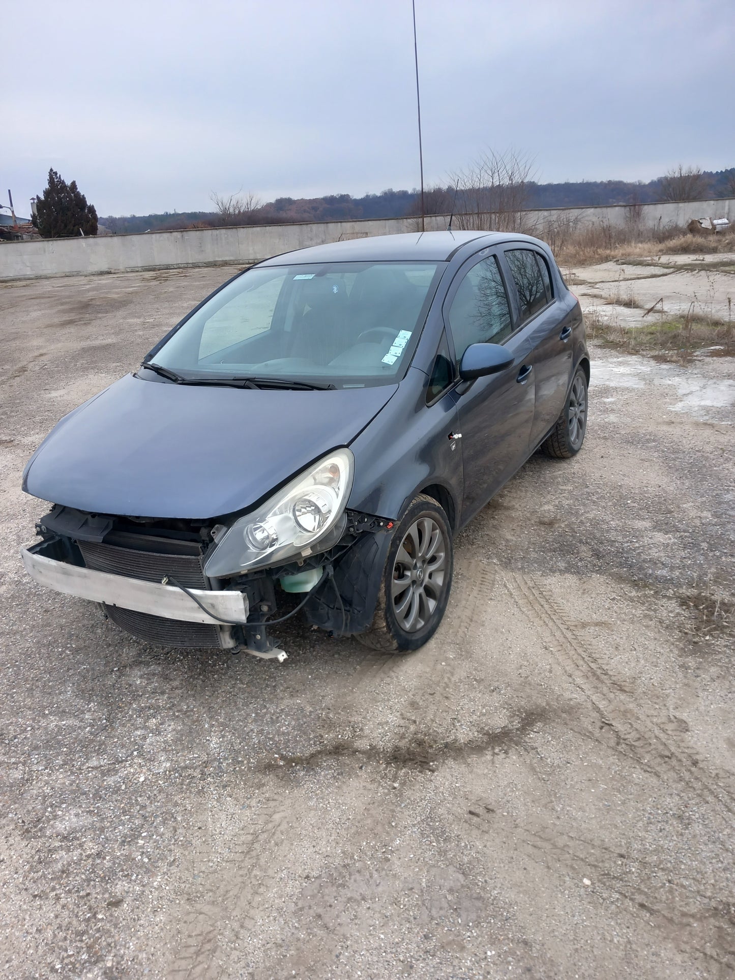 Opel Corsa D 1,2 A12XER metro blue 4/5 doors 2010 / S0721 снимки
