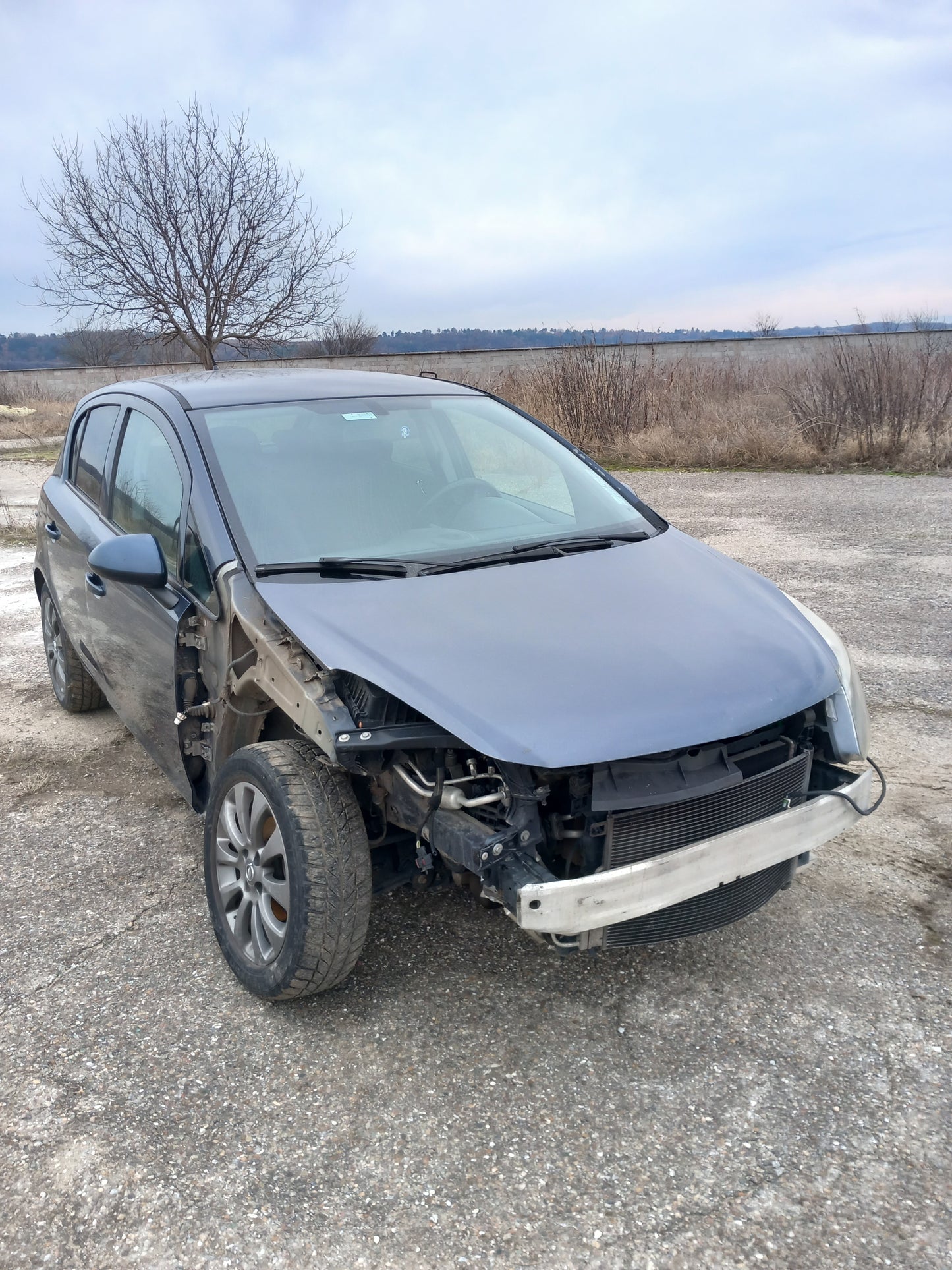 Opel Corsa D 1,2 A12XER metro blue 4/5 doors 2010 / S0721 снимки