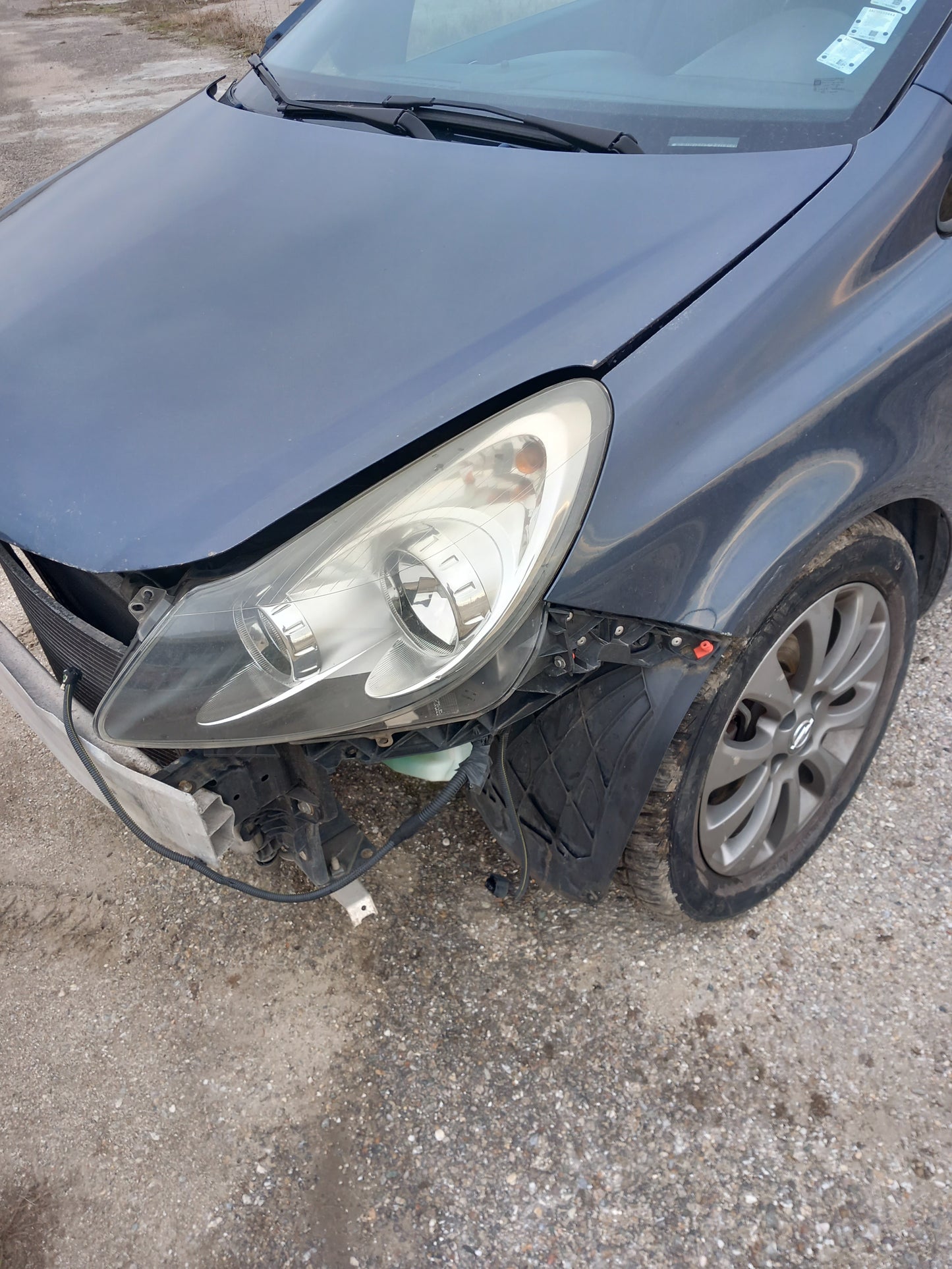 Opel Corsa D 1,2 A12XER metro blue 4/5 doors 2010 / S0721 снимки