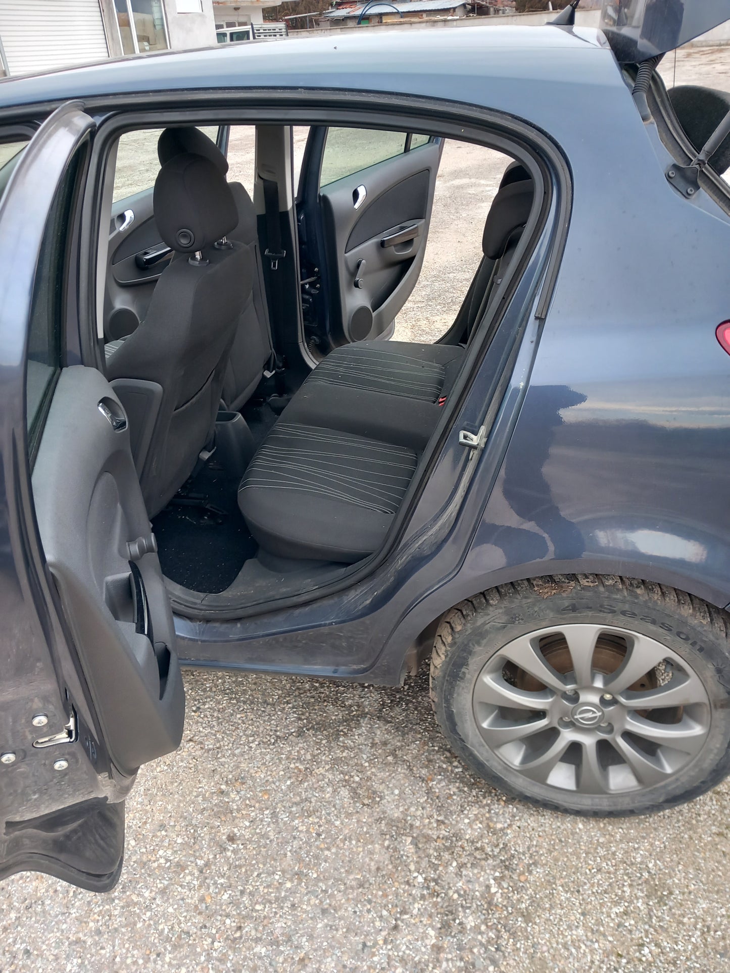 Opel Corsa D 1,2 A12XER metro blue 4/5 doors 2010 / S0721 снимки