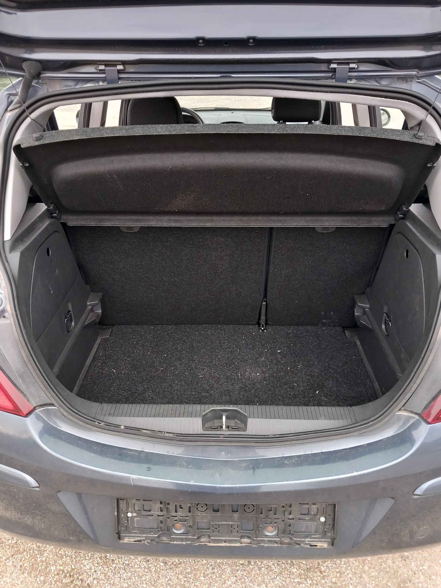Opel Corsa D 1,2 A12XER metro blue 4/5 doors 2010 / S0721 снимки