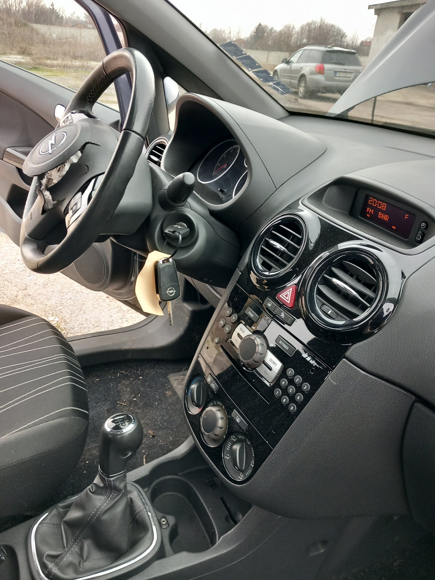 Opel Corsa D 1,2 A12XER metro blue 4/5 doors 2010 / S0721 снимки