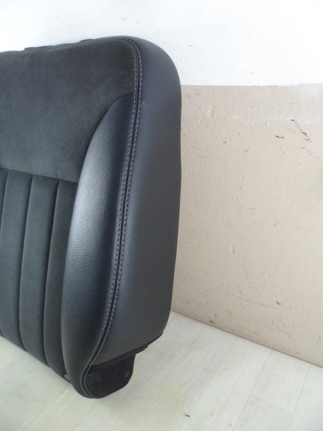 Облегалка за седалка облегалка задна дясна Mercedes W251 A2519206247