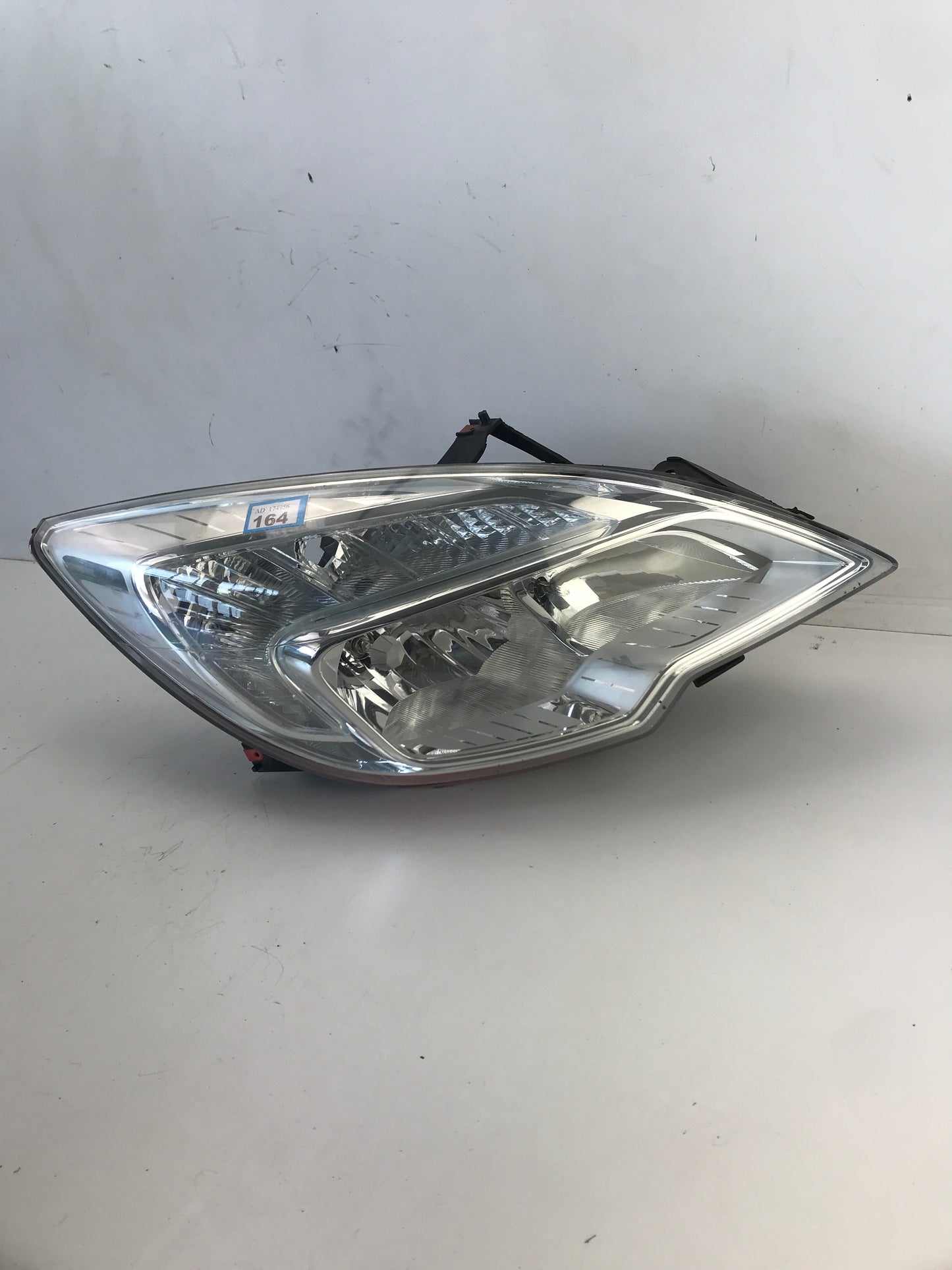 Фар преден десен RHD десен волан Opel Meriva B