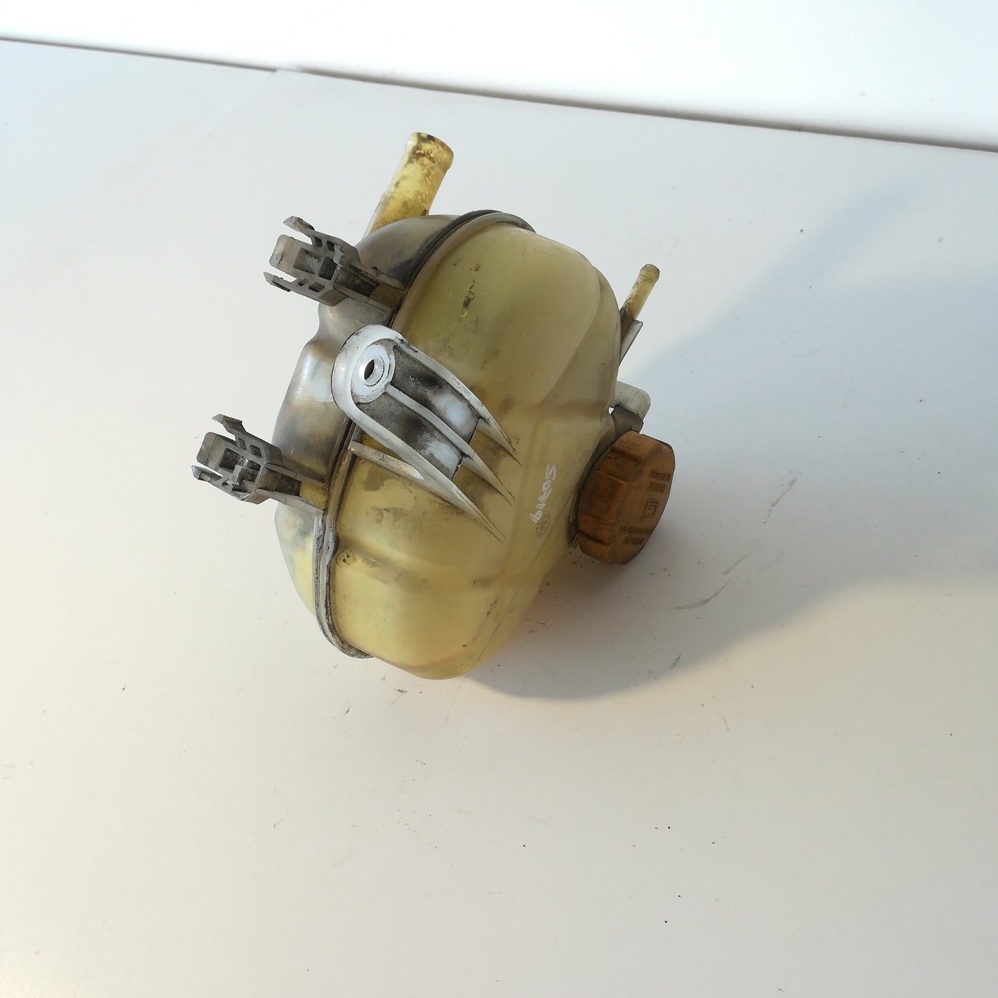 Разширителен съд охладителна течност Opel Corsa D