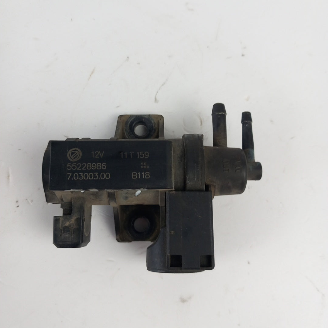 55228986 12V