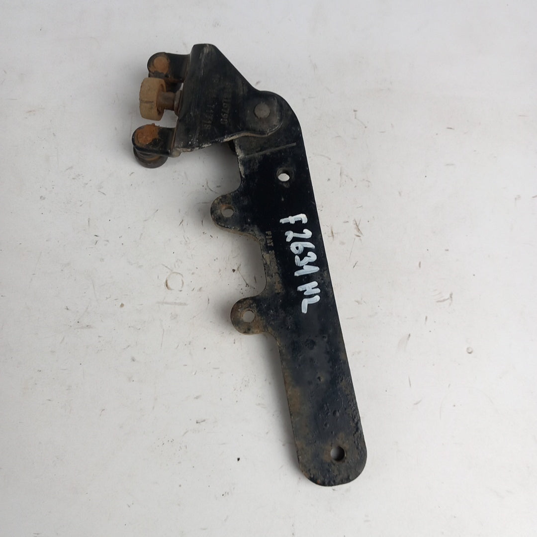 Ролка водач долен плъзгаща лява врата Fiat Doblo 263