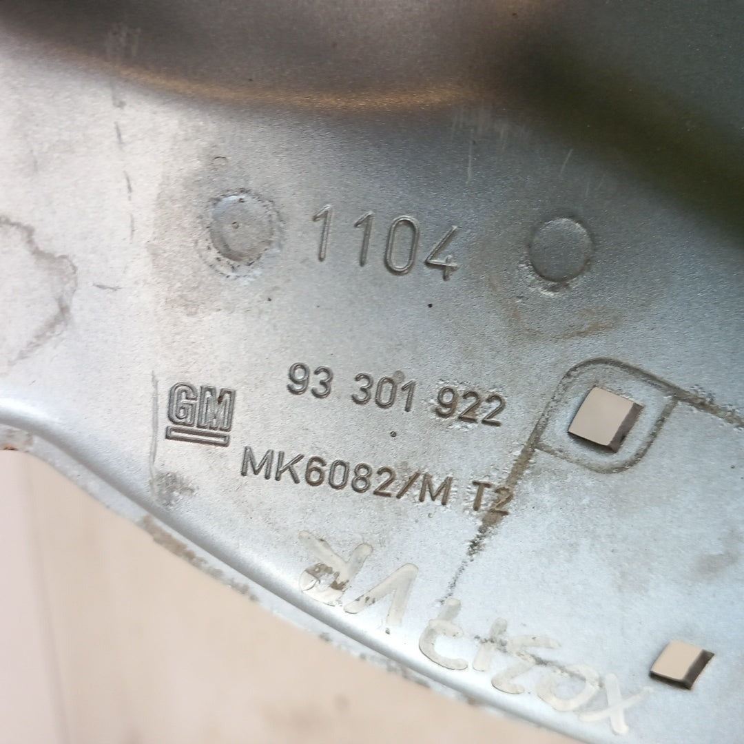 93301922