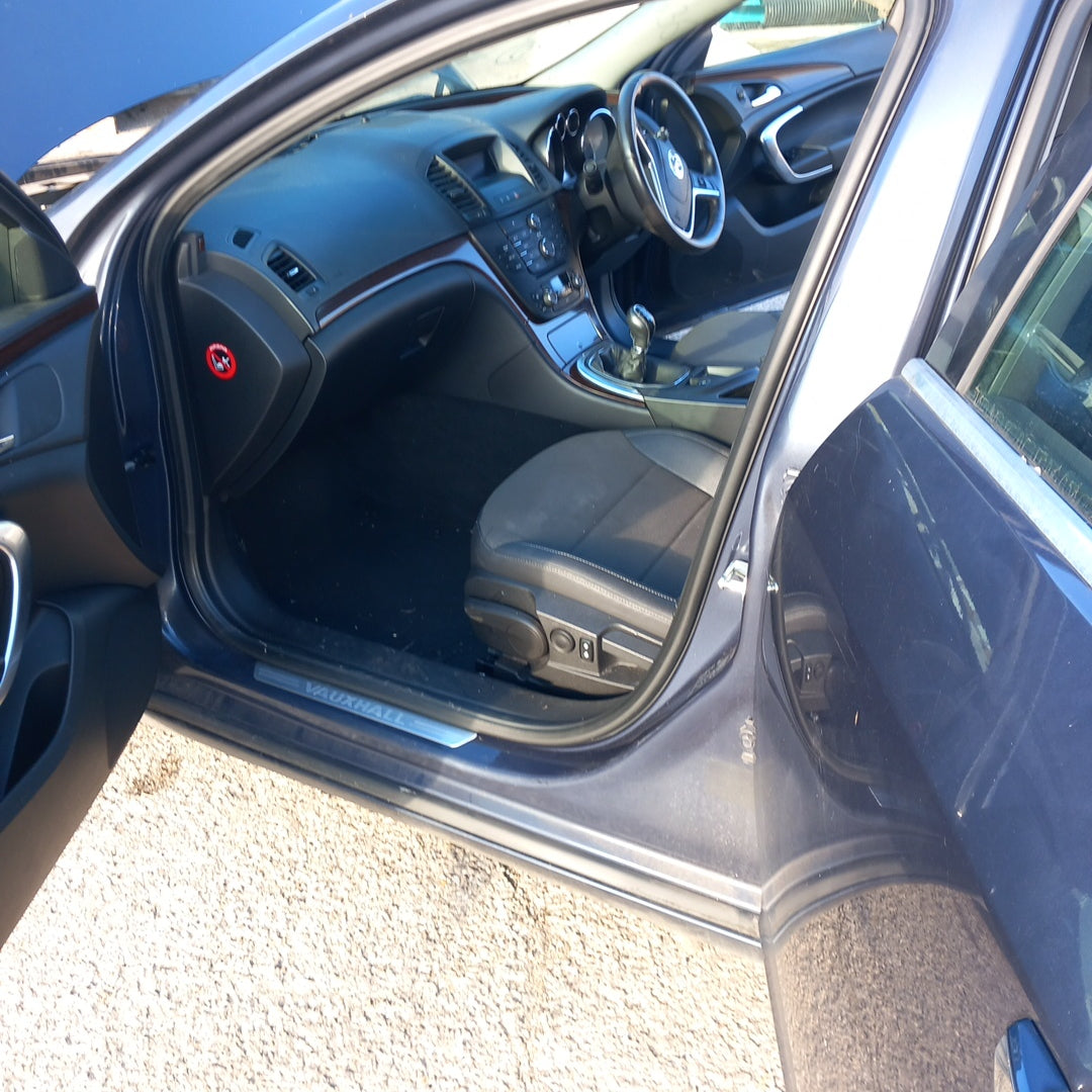 Opel Insignia A 2,0 CDTI A20DTJ blue 2009 / G0908 снимки