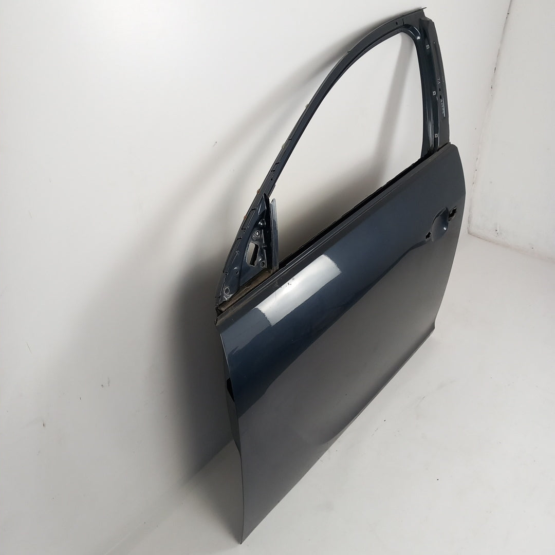 Предна лява врата Z168 Metro Blue Opel Insignia A