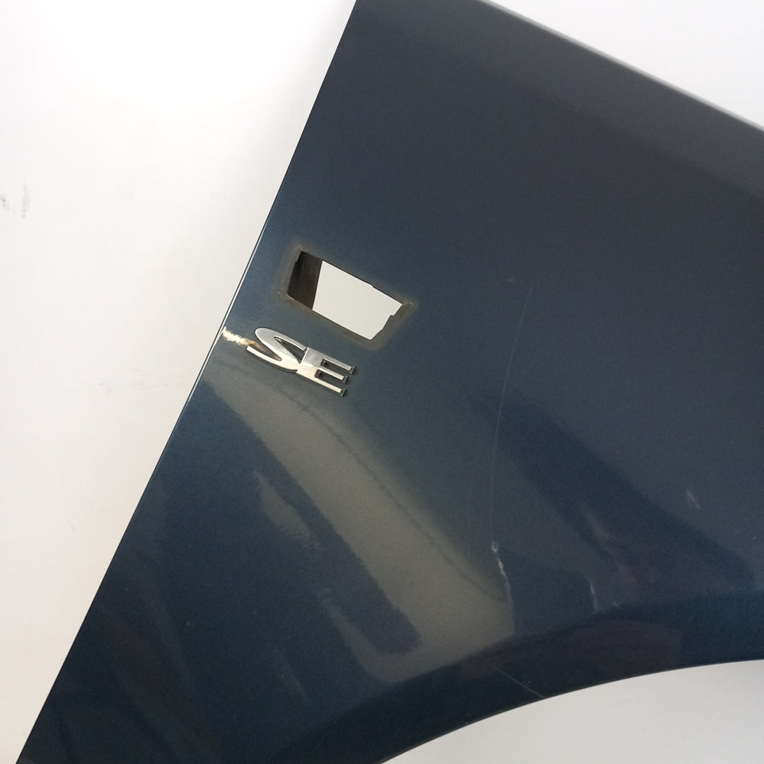 Калник преден десен Z168 Metro Blue Opel Insignia A