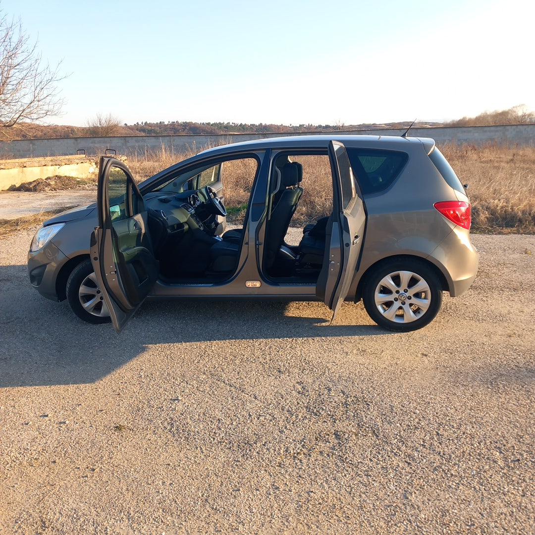 Opel Meriva B 1,7 CDTI A17DTS Brown 2011 / S1008 снимки