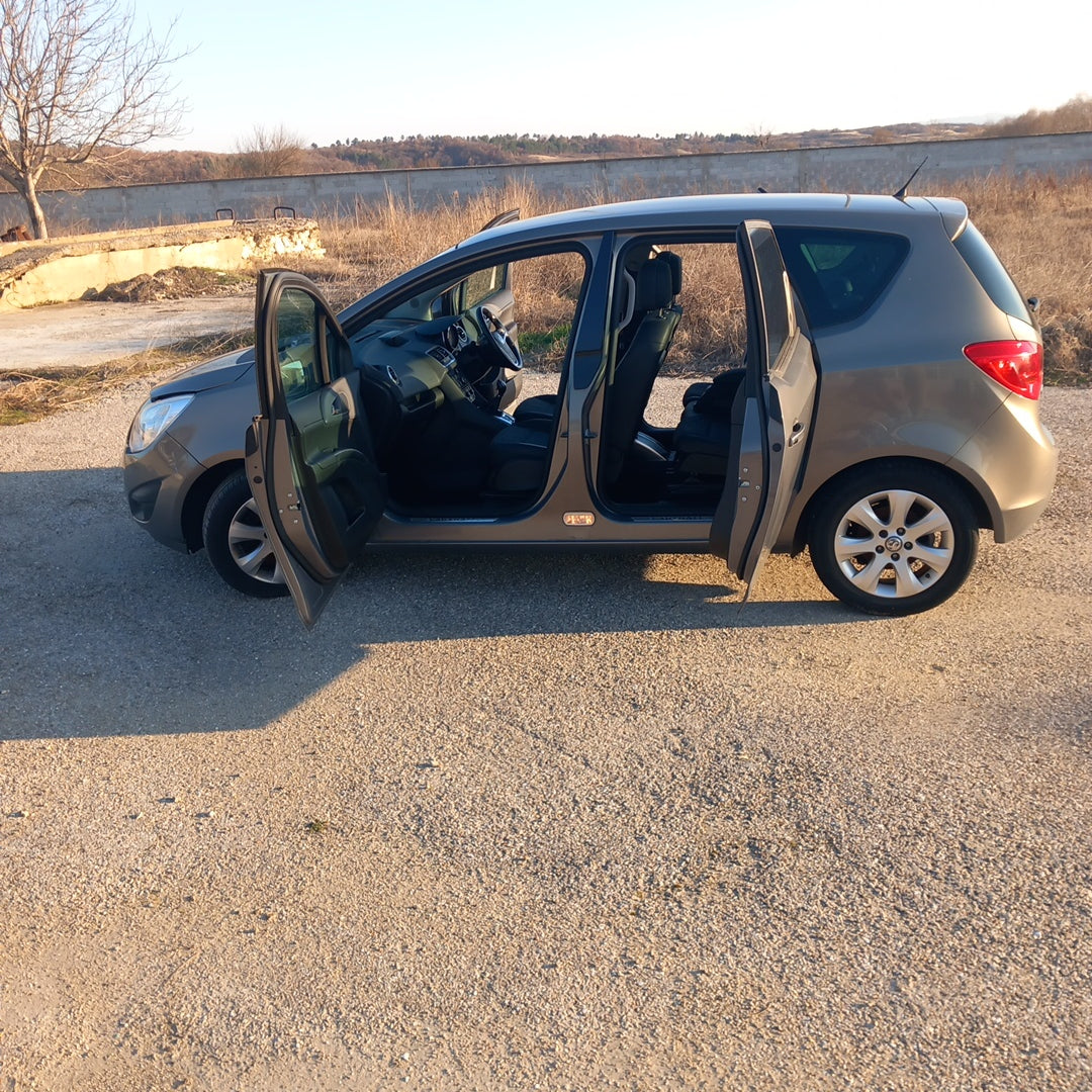 Opel Meriva B 1,7 CDTI A17DTS Brown 2011 / S1008 снимки