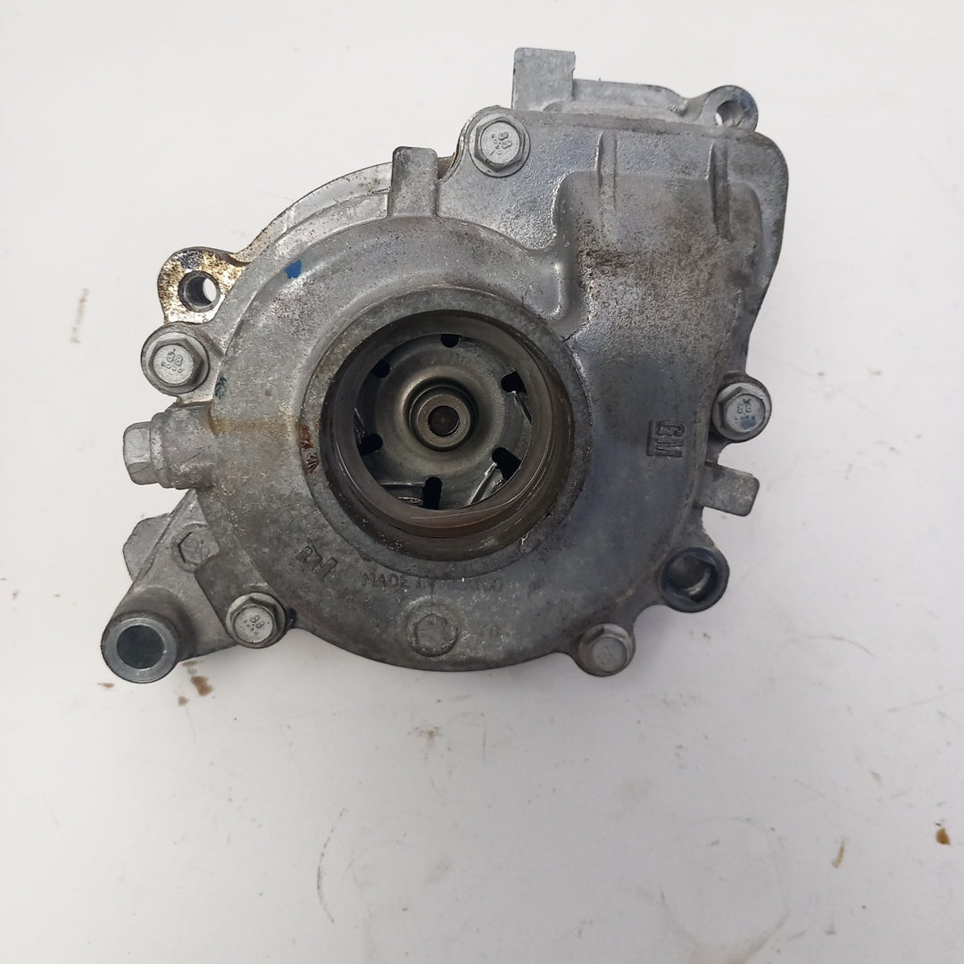 Водна помпа Opel Insignia A 2,0 Turbo